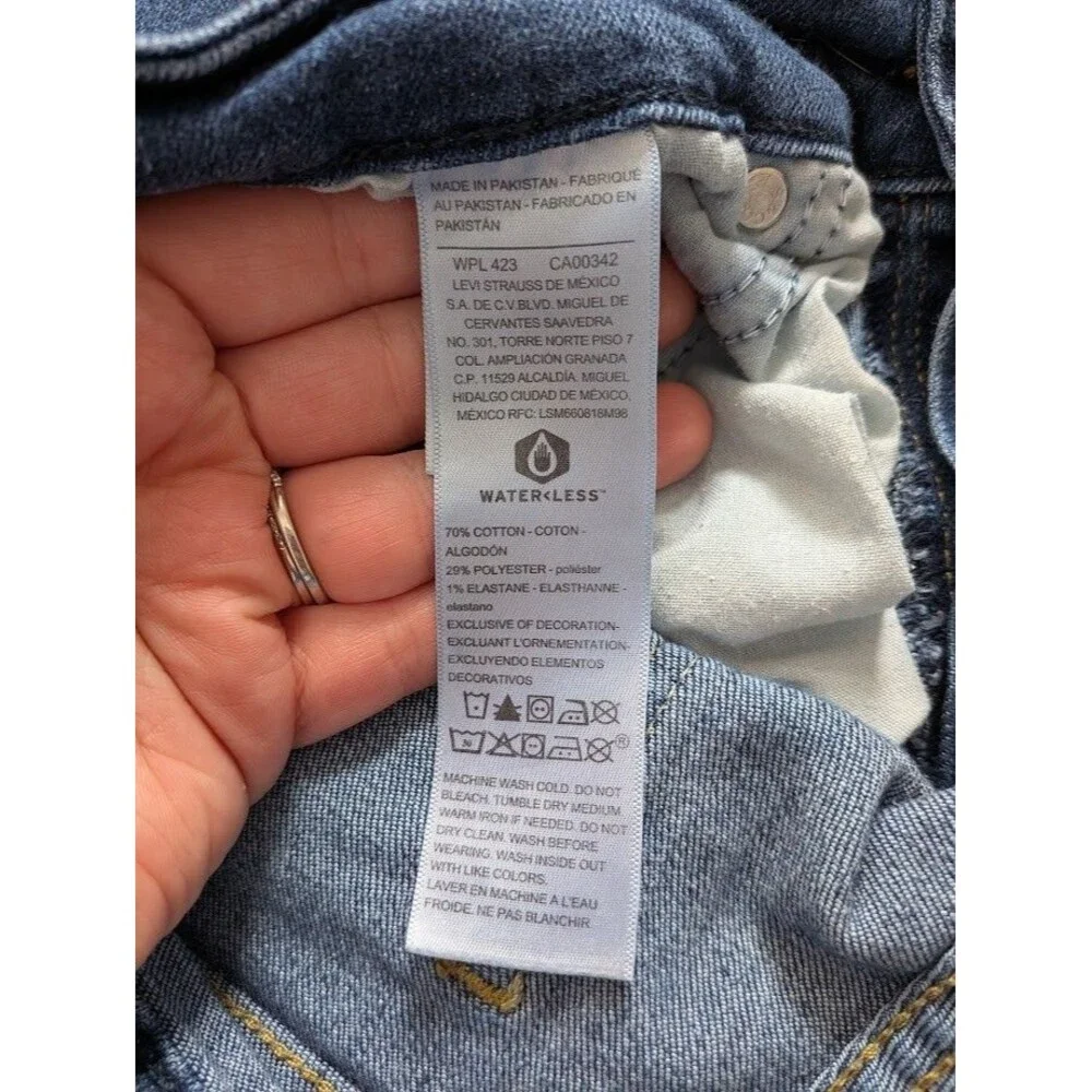 Women's Levi's Jeans Size 10 Long | Straight Leg, Mid Rise, Signature Gold label - Picture 6 of 10